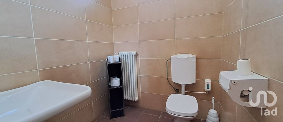 Bar of 208 m² in Rovigo (45100)