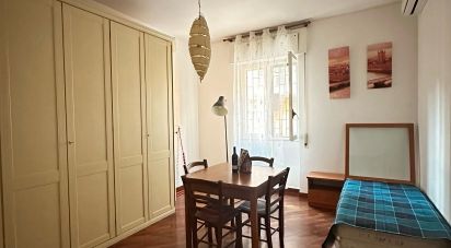 Bilocale di 77 m² a Roma (00183)