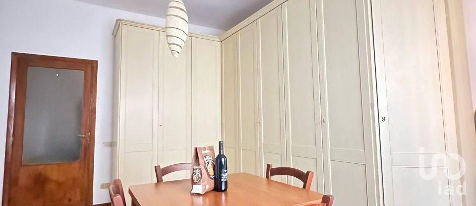 Bilocale di 77 m² a Roma (00183)