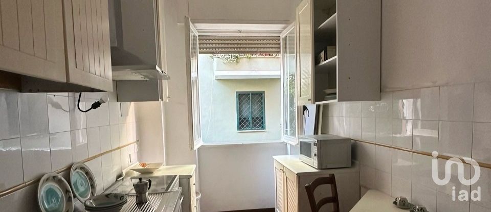 Bilocale di 77 m² a Roma (00183)