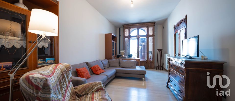 House 11 rooms of 610 m² in Crespino (45030)