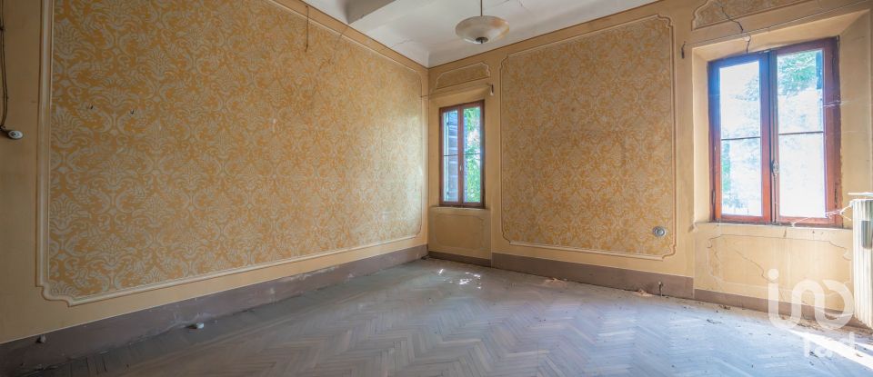 House 11 rooms of 610 m² in Crespino (45030)