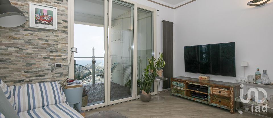 Appartamento 6 locali di 90 m² a Genova (16126)