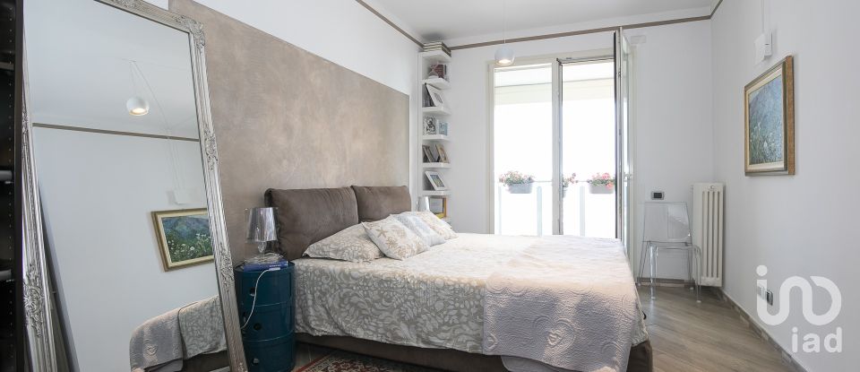 Apartment 6 rooms of 90 m² in Genova (16121)