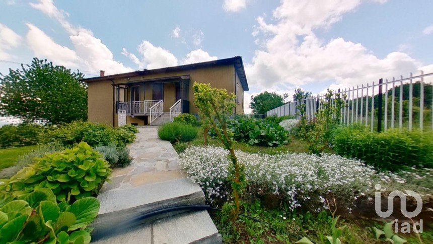 Townhouse 6 rooms of 220 m² in Castelnuovo di Ceva (12070)