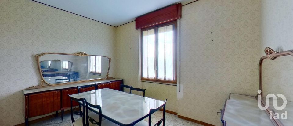 Townhouse 6 rooms of 220 m² in Castelnuovo di Ceva (12070)