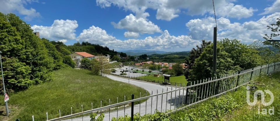 Townhouse 6 rooms of 220 m² in Castelnuovo di Ceva (12070)