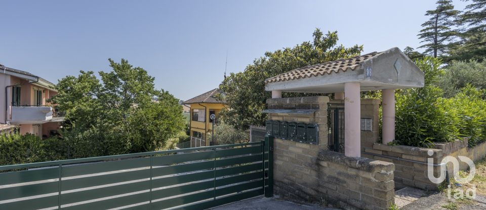 Trilocale di 100 m² a Polverigi (60020)