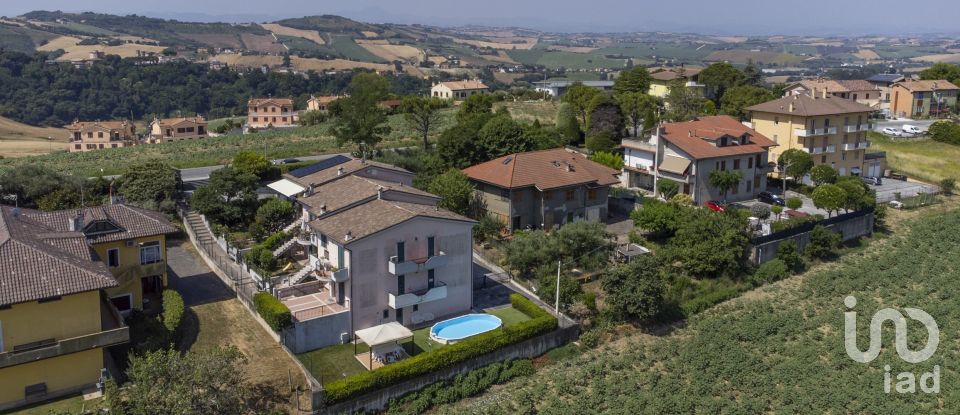 Trilocale di 100 m² a Polverigi (60020)