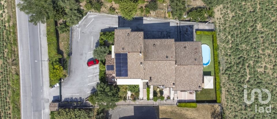 Trilocale di 100 m² a Polverigi (60020)