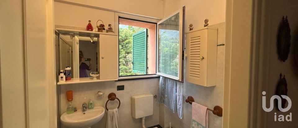 Appartamento 5 locali di 95 m² a Cogoleto (16016)