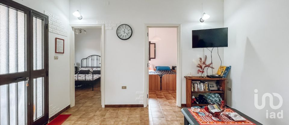 Farm 4 rooms of 73 m² in Francavilla Fontana (72021)