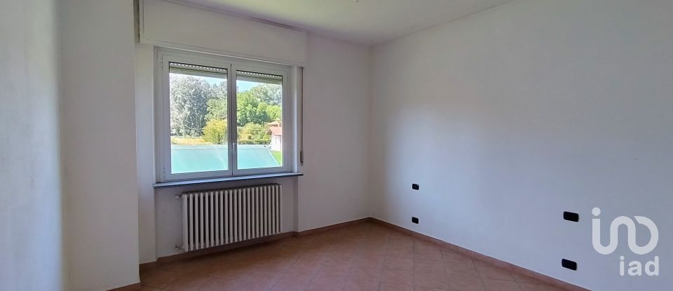 Casa indipendente 3 locali di 103 m² in Brebbia (21020)