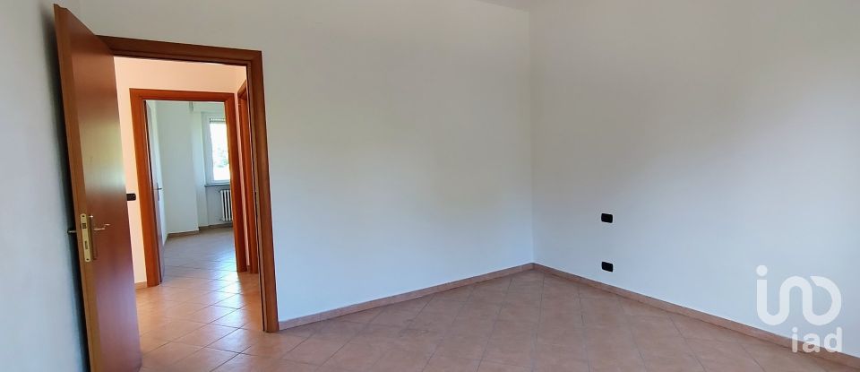 Casa indipendente 3 locali di 103 m² in Brebbia (21020)