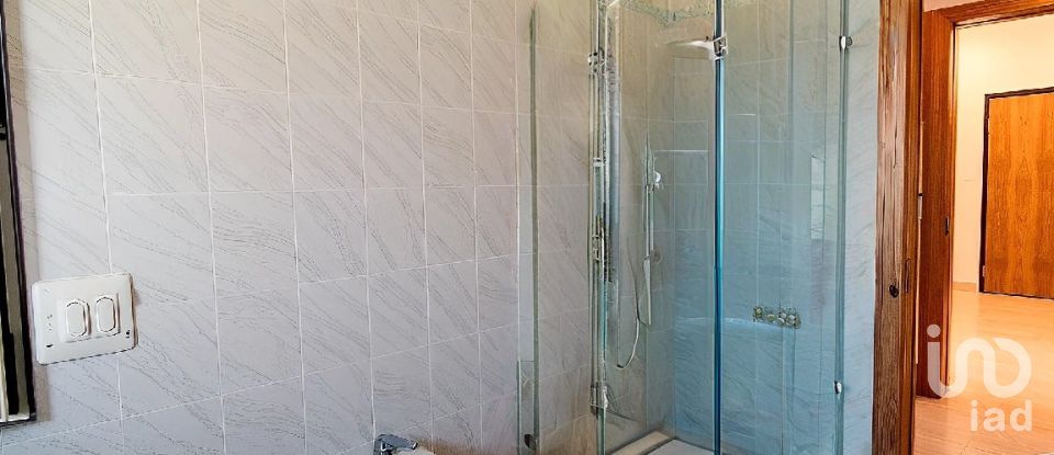 Casa indipendente 3 locali di 103 m² in Brebbia (21020)