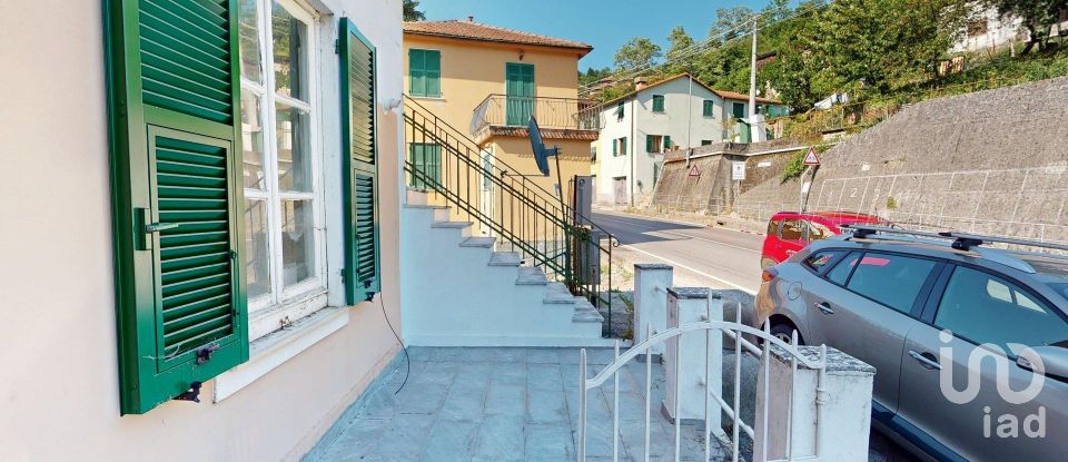 Casa indipendente 4 locali di 59 m² in Bargagli (16021)