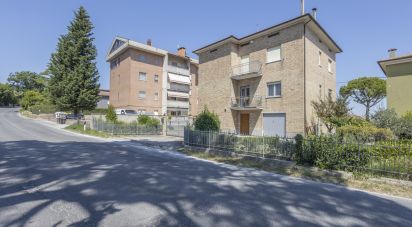 Villa Bifamiliare 10 locali di 270 m² in Filottrano (60024)