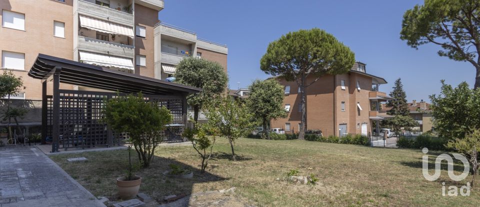 Villa Bifamiliare 10 locali di 270 m² in Filottrano (60024)