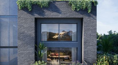 Trilocale di 181 m² a Milano (20156)