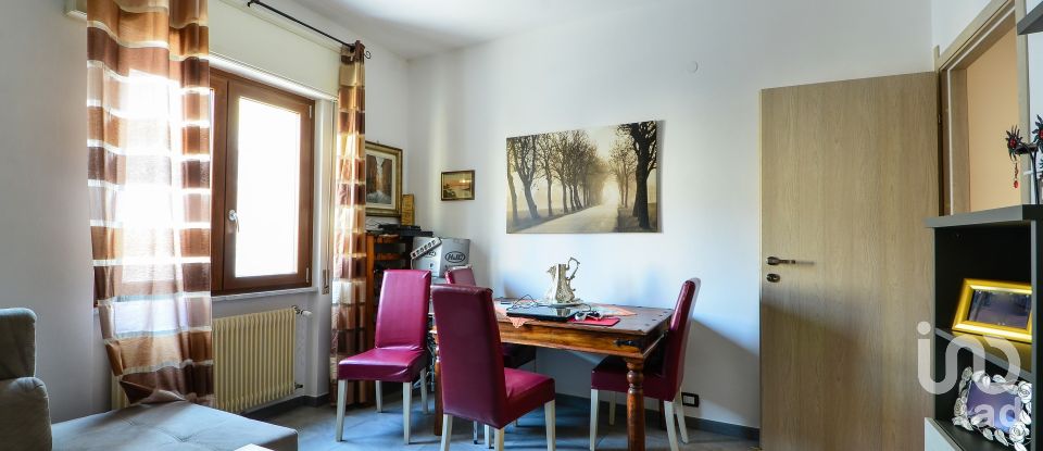 Quadrilocale di 82 m² a Cengio (17056)