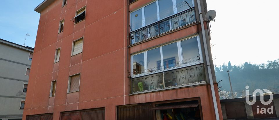 Quadrilocale di 82 m² a Cengio (17056)