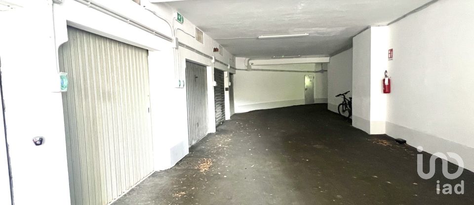 Posto auto di 16 m² in Genova (16146)