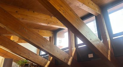 Three-room apartment of 43 m² in Milano (20131)