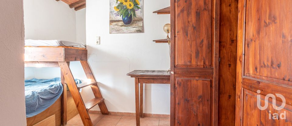 Casale 14 locali di 227 m² in Castel del Piano (58033)