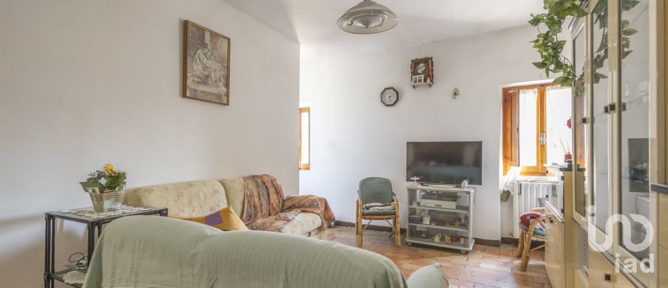 Townhouse 5 rooms of 294 m² in Sirolo (60020)