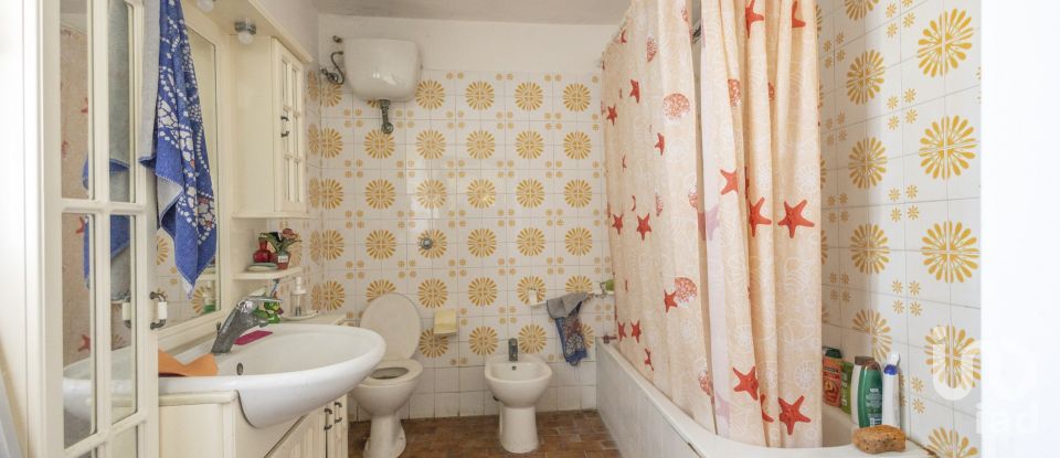 Townhouse 5 rooms of 294 m² in Sirolo (60020)