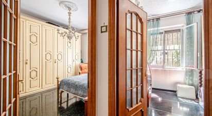 Apartment 6 rooms of 82 m² in Genova (16164)