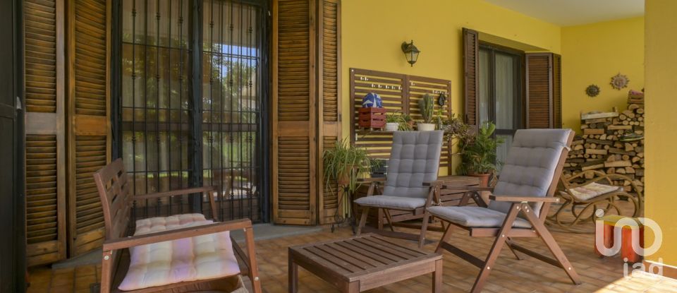 Appartamento 5 locali di 222 m² a San Carlo Canavese (10070)