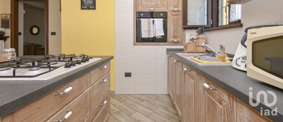 Appartamento 5 locali di 222 m² a San Carlo Canavese (10070)