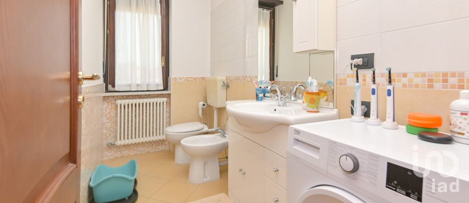 Appartamento 5 locali di 222 m² a San Carlo Canavese (10070)