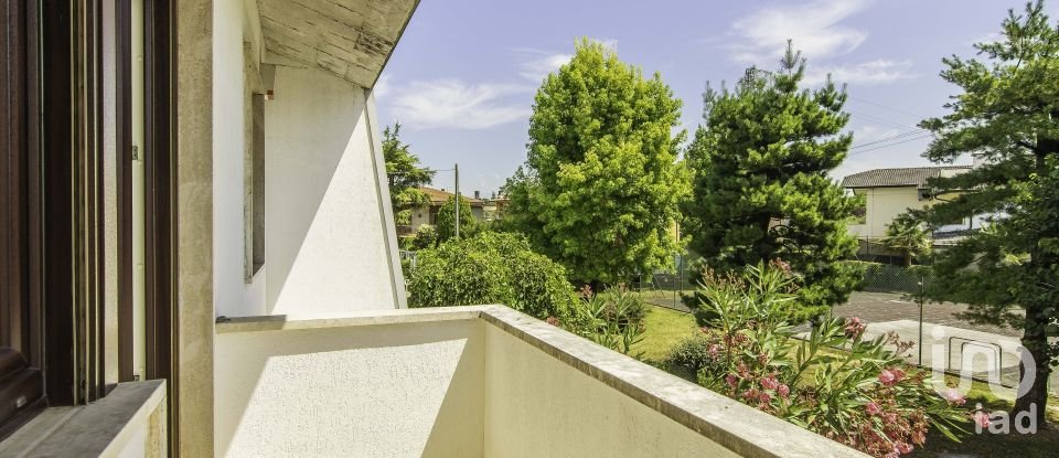 Townhouse 9 rooms of 223 m² in Dueville (36031)