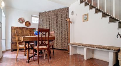 Casa indipendente / Villa 5 locali di 99 m² in Neirone (16040)