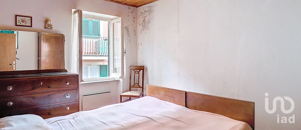 Casa indipendente / Villa 5 locali di 99 m² in Neirone (16040)