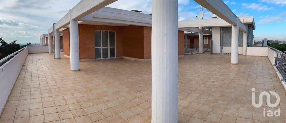 Trilocale di 142 m² a Roma (00125)