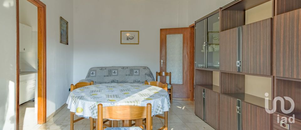 Three-room apartment of 80 m² in Borghetto Santo Spirito (17052)