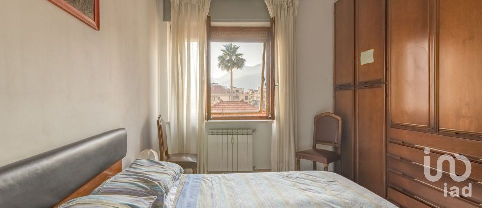 Three-room apartment of 80 m² in Borghetto Santo Spirito (17052)