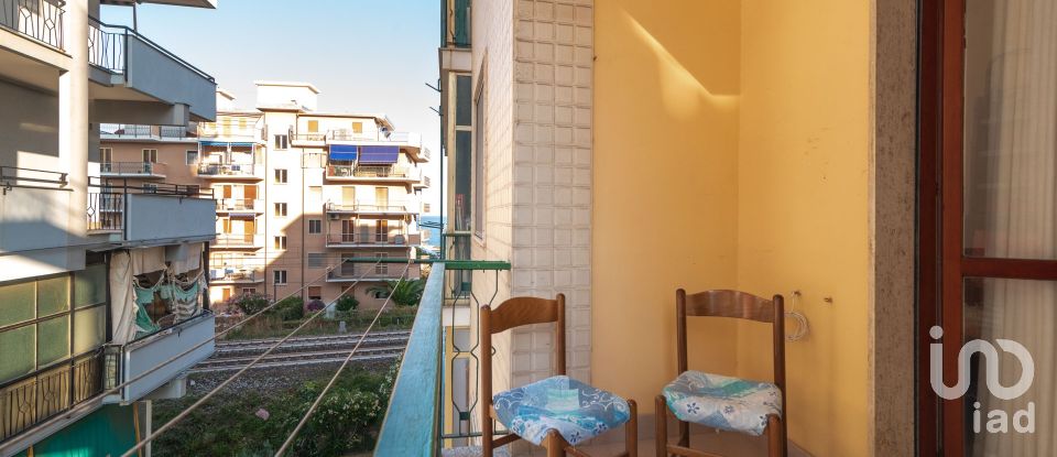 Three-room apartment of 80 m² in Borghetto Santo Spirito (17052)