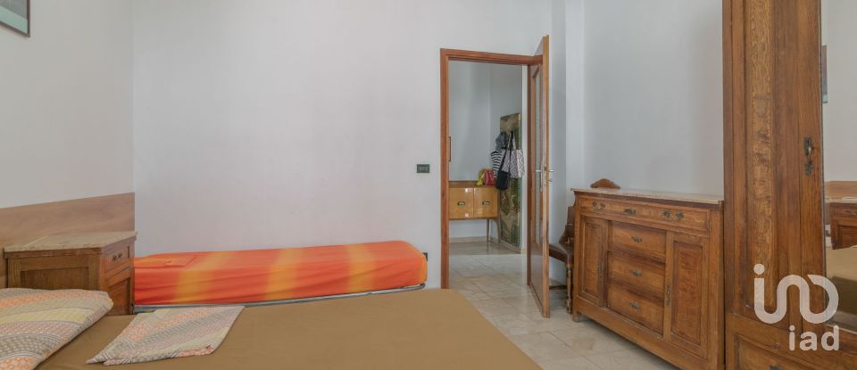 Three-room apartment of 80 m² in Borghetto Santo Spirito (17052)