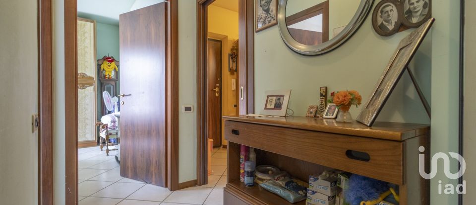 Quadrilocale di 126 m² a Loreto (60025)