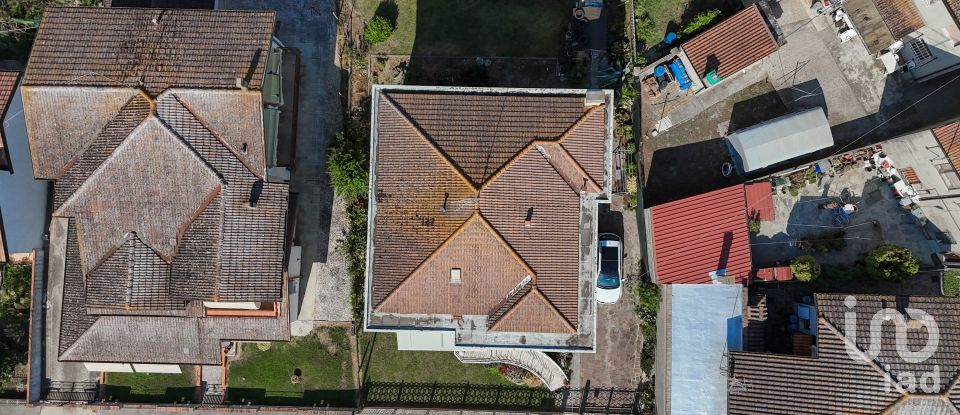 Casa indipendente / Villa 5 locali di 250 m² in Massa Fiscaglia (44025)