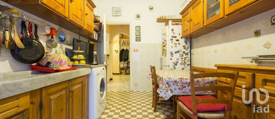 Trilocale di 80 m² a Genova (16144)