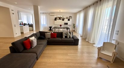 Appartamento 9 locali di 210 m² a Motta di Livenza (31045)