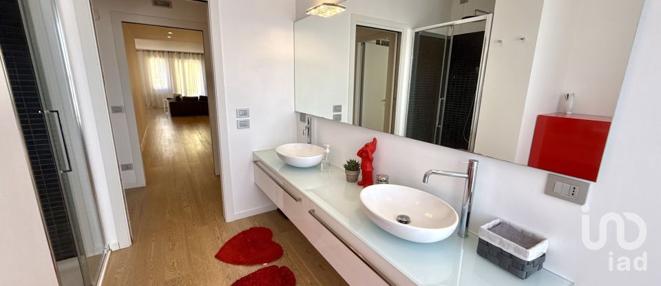 Appartamento 9 locali di 210 m² a Motta di Livenza (31045)