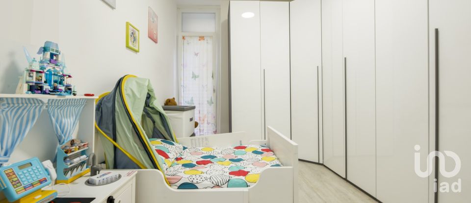 Apartment 0 rooms of 85 m² in Genova (16145)