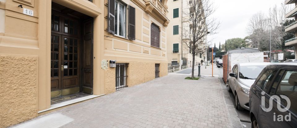 Apartment 0 rooms of 85 m² in Genova (16145)