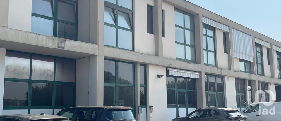 Capannone di 248 m² in Dueville (36031)